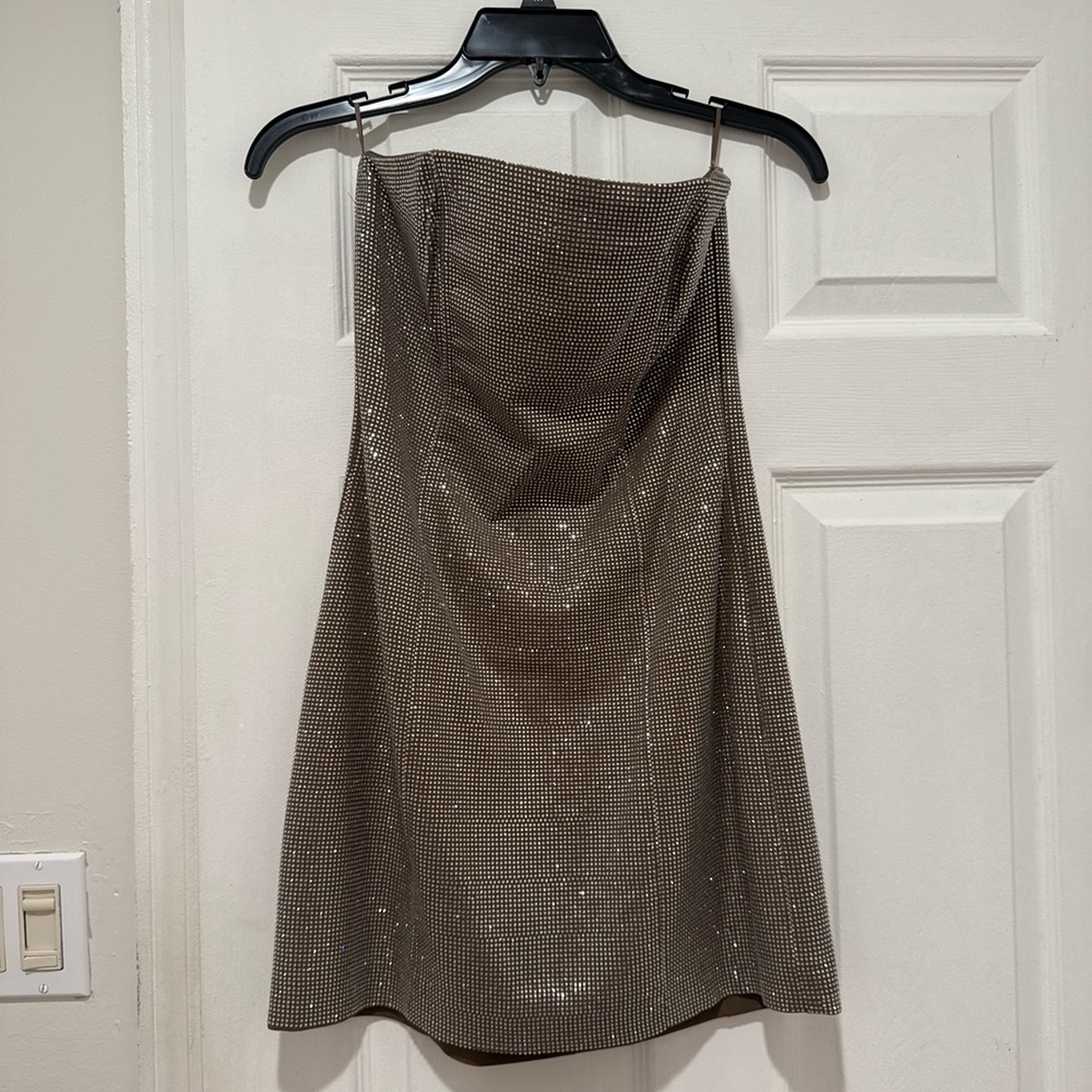 Elegant Strapless Silver Dress